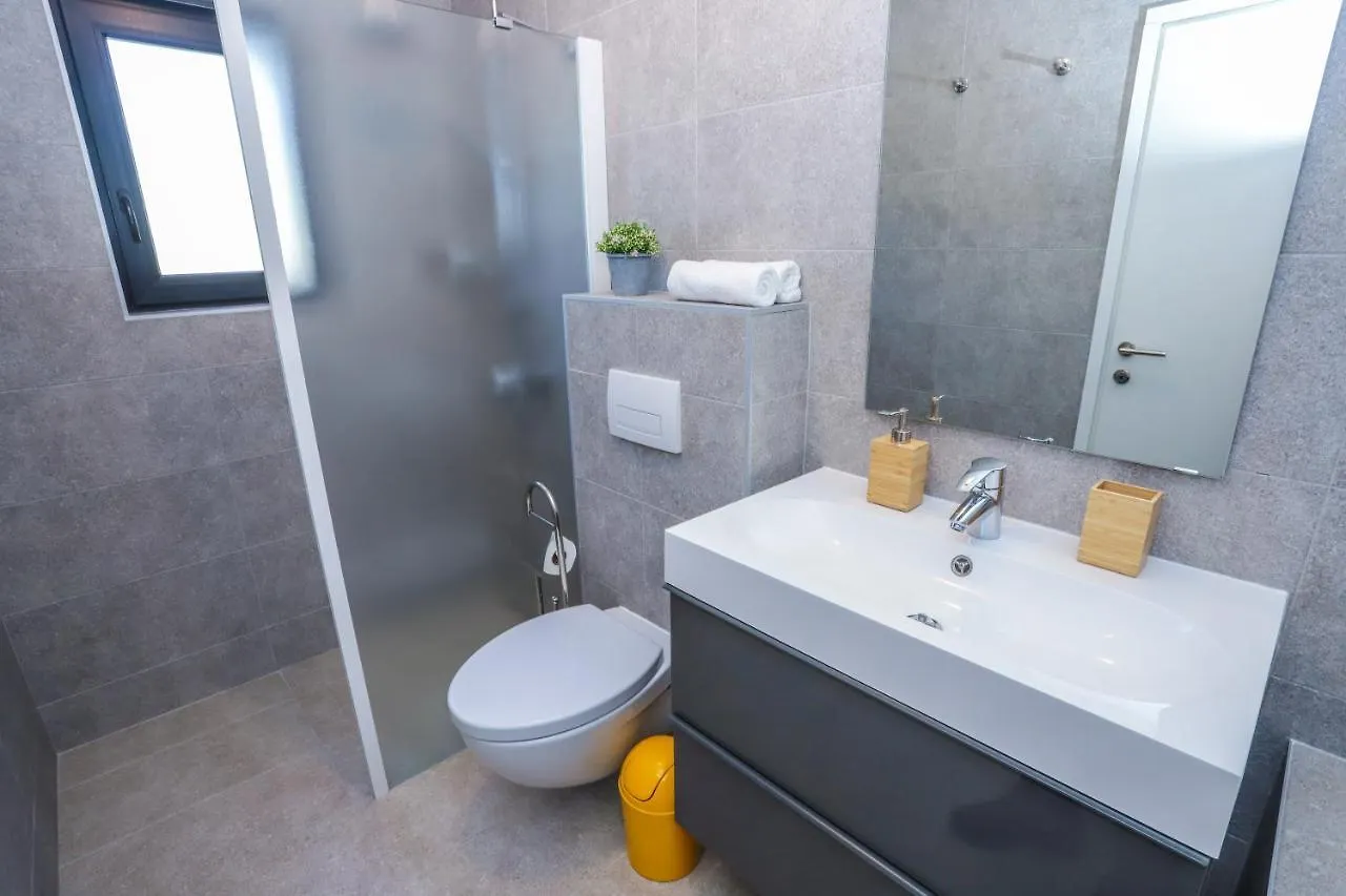 Apartments Villa Irena Porec Croatia