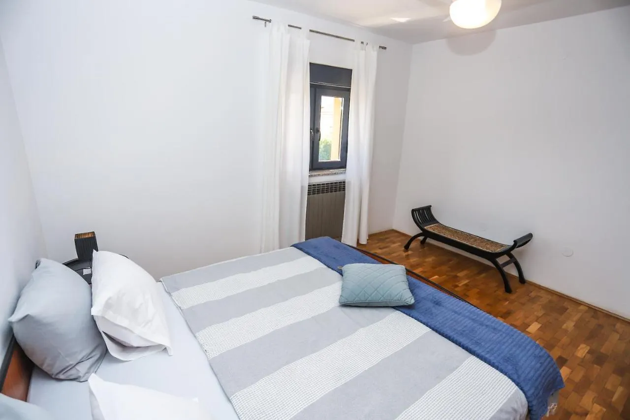 Apartments Villa Irena Porec Croatia
