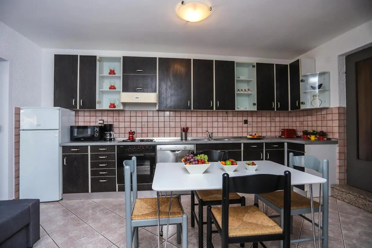 Apartments Villa Irena Porec Croatia